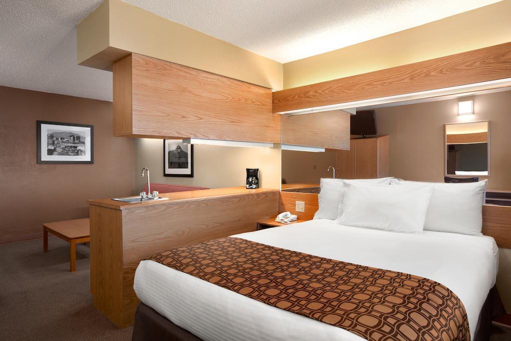 เบสต์ เวสเทิร์น เอลปาโซแอร์พอร์ต เอนทราดา โฮเต็ล Hotel ภายนอก รูปภาพ